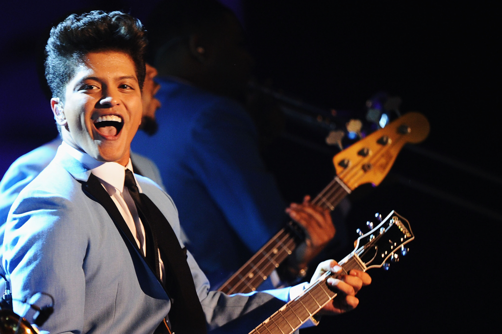 bruno-background | Gorge Amphitheatre